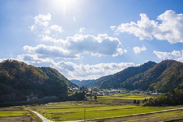 20180717_inaka_01_2014-11-landscape-free-photo2-thumbnail.jpg